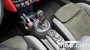 Mini Cooper Convertible JCW 2021 года из Южной Кореи