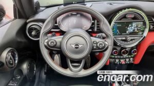 Mini Cooper Convertible JCW 2021 года из Южной Кореи