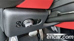 Mini Cooper Convertible JCW 2021 года из Южной Кореи