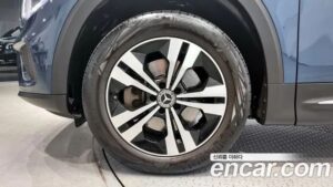 Mercedes-Benz GLB-Class GLB220 2021 года из Южной Кореи