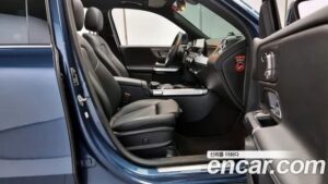 Mercedes-Benz GLB-Class GLB220 2021 года из Южной Кореи