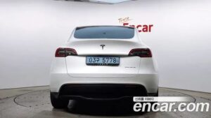 Tesla Model Y LONG RANGE 2021 года из Южной Кореи