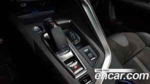 Peugeot 3008 1.5 BlueHDi GT 2021 года из Южной Кореи