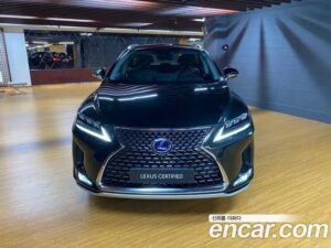 Lexus RX Executive 2021 года из Южной Кореи