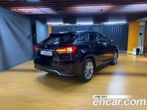 Lexus RX Executive 2021 года из Южной Кореи