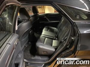 Lexus RX Executive 2021 года из Южной Кореи