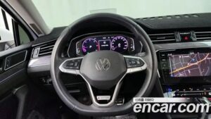 Volkswagen Passat 2.0 TDI 4motion Prestige 2021 года из Южной Кореи