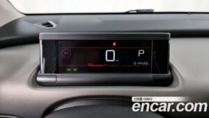 Citroen-DS C4 CACTUS 1.5 BlueHDi SHINE 2021 года из Южной Кореи