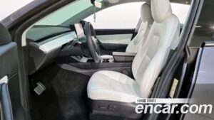 Tesla Model Y LONG RANGE 2021 года из Южной Кореи