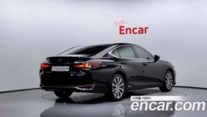Lexus ES Luxury 2021 года из Южной Кореи