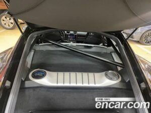 Porsche 718 4.0 GT4 2020 года из Южной Кореи