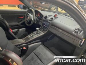 Porsche 718 4.0 GT4 2020 года из Южной Кореи
