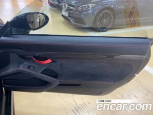 Porsche 718 4.0 GT4 2020 года из Южной Кореи