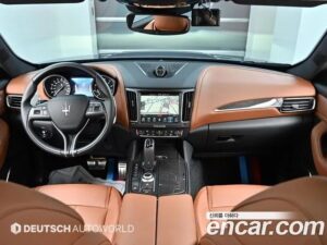 Maserati Levante 3.0 AWD GranSport 2021 года из Южной Кореи