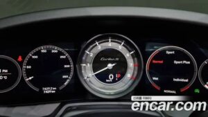 Porsche 911 Turbo S Cabriolet 2021 года из Южной Кореи