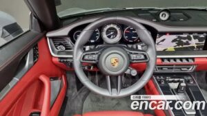 Porsche 911 Turbo S Cabriolet 2021 года из Южной Кореи