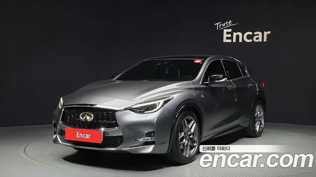 Infiniti Q30 2.0 Sport ESSENTIAL 2019 года из Кореи