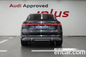 Audi e-tron 55 4WD Sportback 2022 года из Южной Кореи
