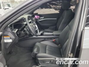 Audi e-tron 55 4WD Sportback 2022 года из Южной Кореи