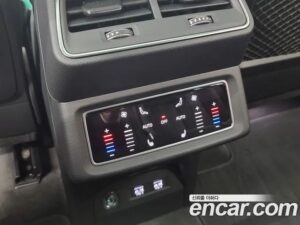 Audi e-tron 55 4WD Sportback 2022 года из Южной Кореи