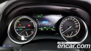 Toyota Camry 2.5 XLE HYBRID 2021 года из Южной Кореи