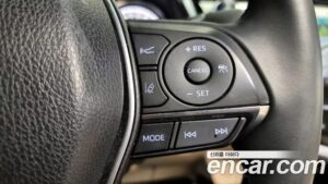 Toyota Camry 2.5 XLE HYBRID 2021 года из Южной Кореи