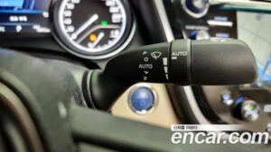 Toyota Camry 2.5 XLE HYBRID 2021 года из Южной Кореи
