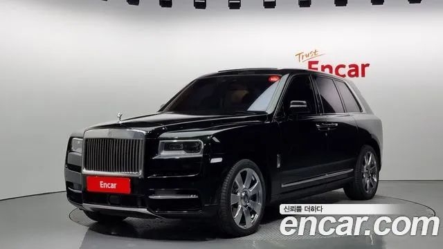 Rolls-Royce Cullinan 6.7 V12 2020 года из Кореи