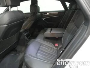Audi A7 55 TFSI 4WD Premium 2021 года из Южной Кореи