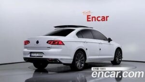 Volkswagen Passat 2.0 TDI 4motion Prestige 2021 года из Южной Кореи