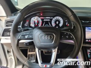 Audi Q7 50 TDI 4WD Premium 2021 года из Южной Кореи