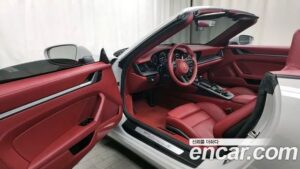 Porsche 911 CARRERA S Cabriolet 2021 года из Южной Кореи
