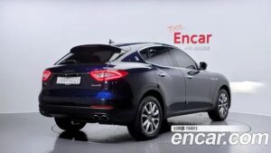 Maserati Levante 3.0 AWD 2020 года из Южной Кореи