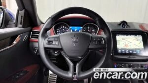Maserati Ghibli 3.0 GranLusso 2021 года из Южной Кореи