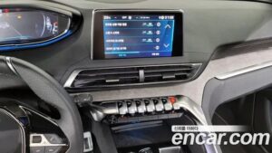 Peugeot 3008 1.5 BlueHDi GT 2021 года из Южной Кореи