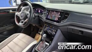 Volkswagen T-Roc 2.0 TDI Premium 2021 года из Южной Кореи