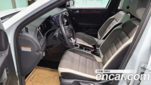 Volkswagen T-Roc 2.0 TDI Premium 2021 года из Южной Кореи