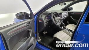 Volkswagen T-Roc 2.0 TDI Premium 2022 года из Южной Кореи