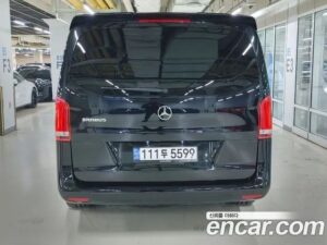 Mercedes-Benz V-Class 2.0 2020 года из Южной Кореи