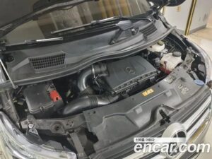 Mercedes-Benz V-Class 2.0 2020 года из Южной Кореи