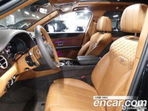 Bentley Bentayga 4.0 V8 2021 года из Южной Кореи