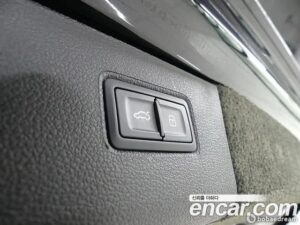 Bentley Bentayga 4.0 V8 2021 года из Южной Кореи