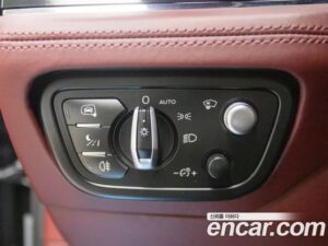 Bentley Bentayga 4.0 V8 2021 года из Южной Кореи