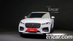 Jaguar F-PACE D200 S 2021 года из Южной Кореи