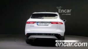 Jaguar F-PACE D200 S 2021 года из Южной Кореи
