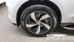 Jaguar F-PACE D200 S 2021 года из Южной Кореи