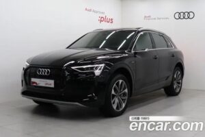 Audi e-tron 55 4WD 2022 года из Южной Кореи