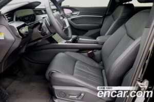 Audi e-tron 55 4WD 2022 года из Южной Кореи