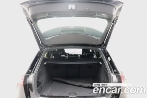 Audi e-tron 55 4WD 2022 года из Южной Кореи