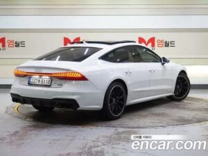 Audi A7 55 TFSI 4WD Premium 2022 года из Южной Кореи